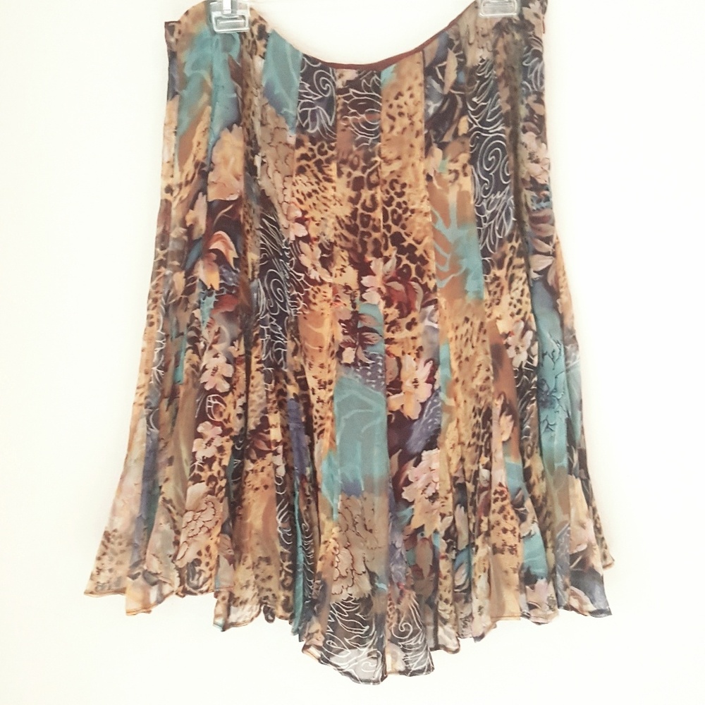 Women silk skirt, size L, S118